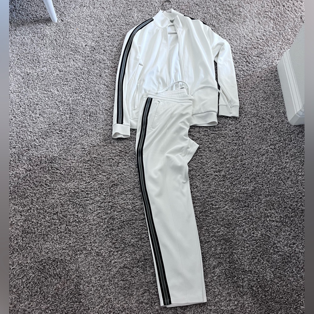 Vince men’s White Joggers with Black Stripes